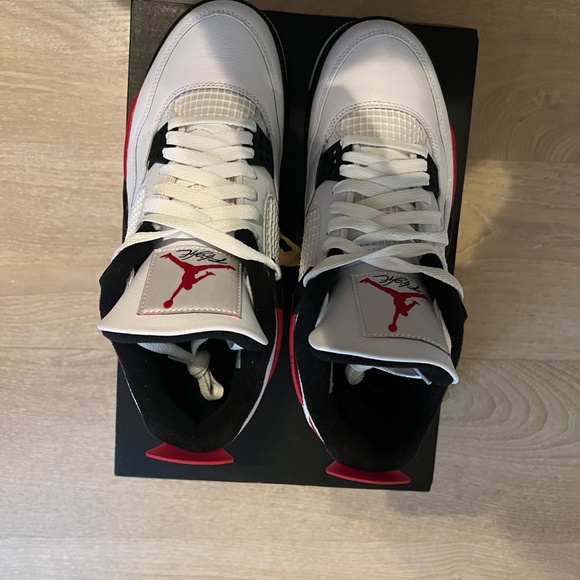 Jordan Retro 4 Red Cement - Picture 5 of 9